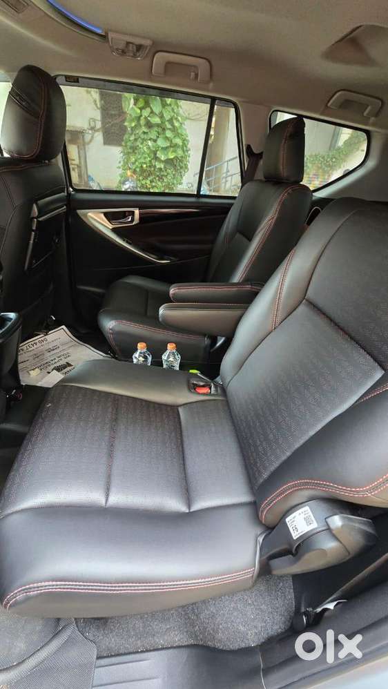 Toyota Innova Crysta 2025 Diesel Manual