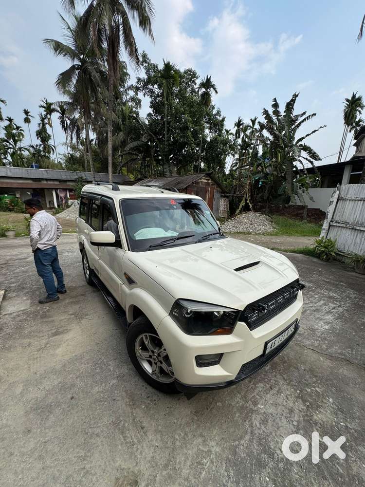 Mahindra Scorpio S10, 2017, Diesel