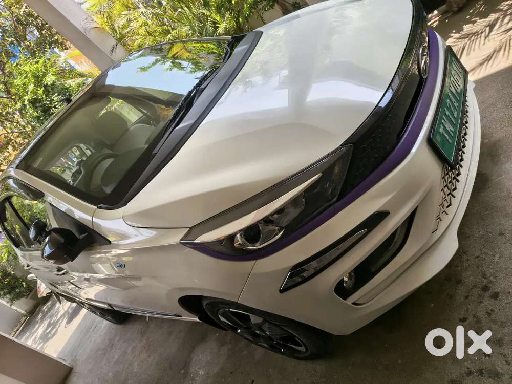 Tata Tiago Ev 2023 White 43000km Driven