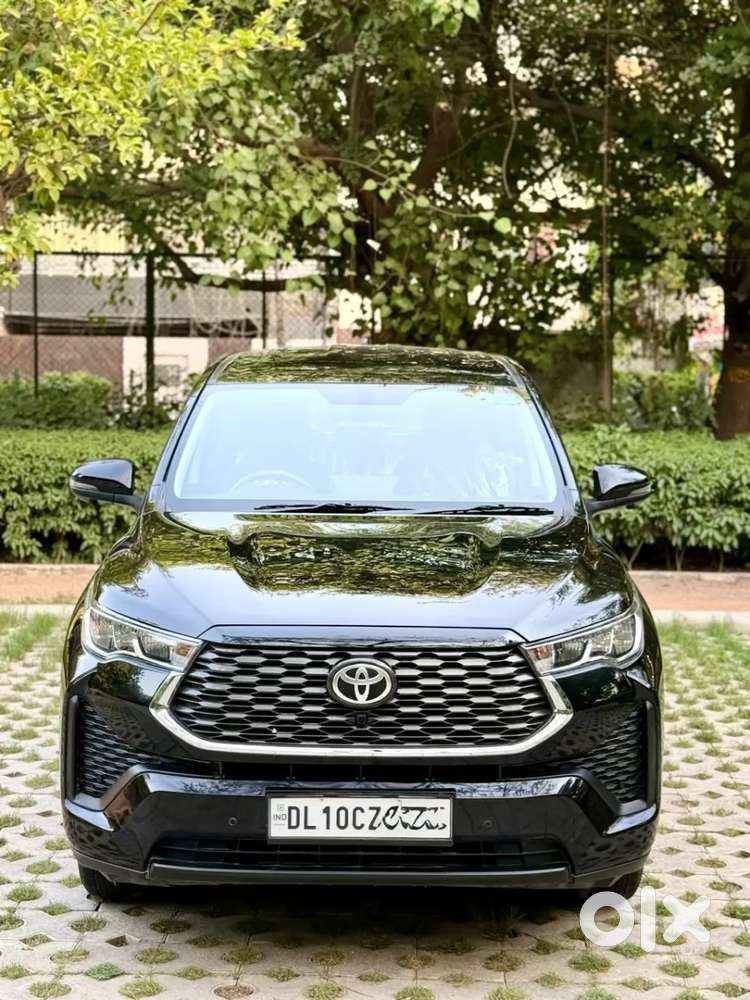 Toyota Innova Hycross 2.0 Vx Hybrid 8 Str, 2025, Petrol