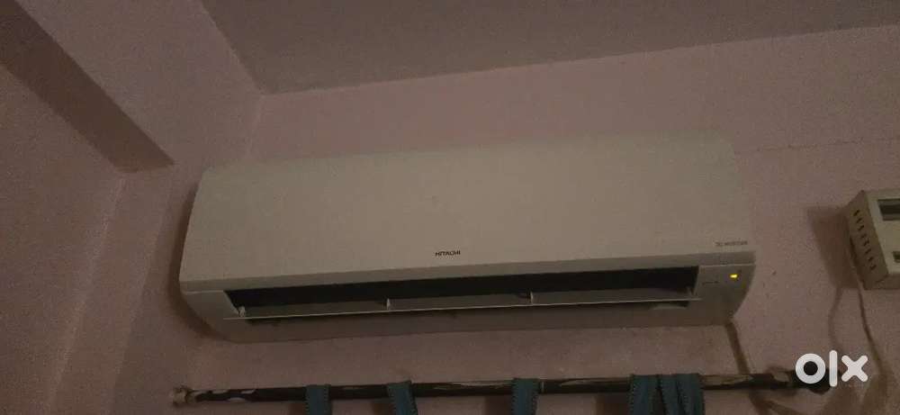 1.5 Ton Hitachi Inverter AC 5 Star