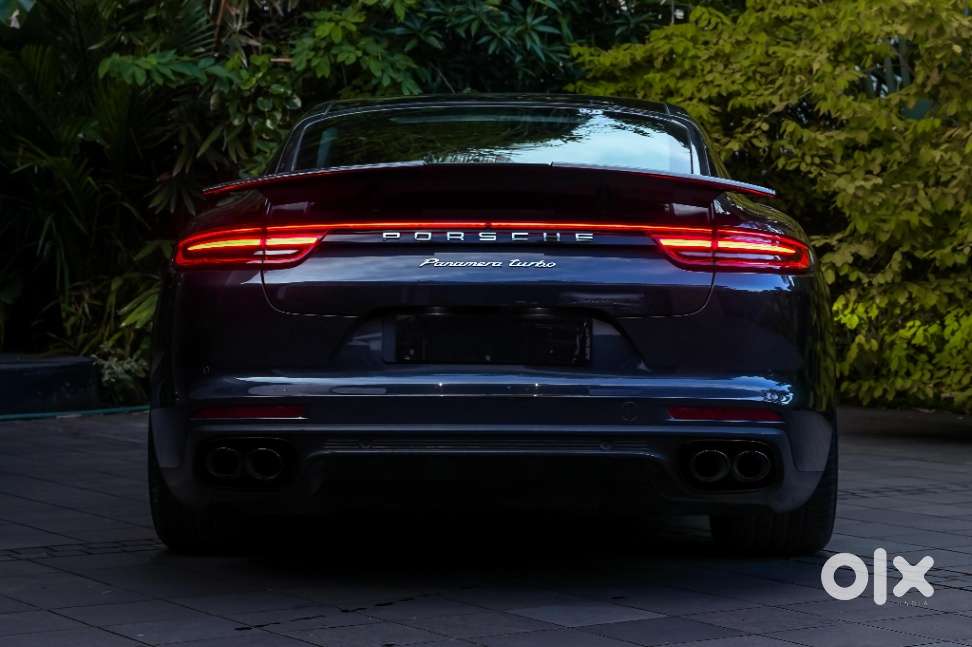Porsche Panamera Turbo, 2018, Petrol