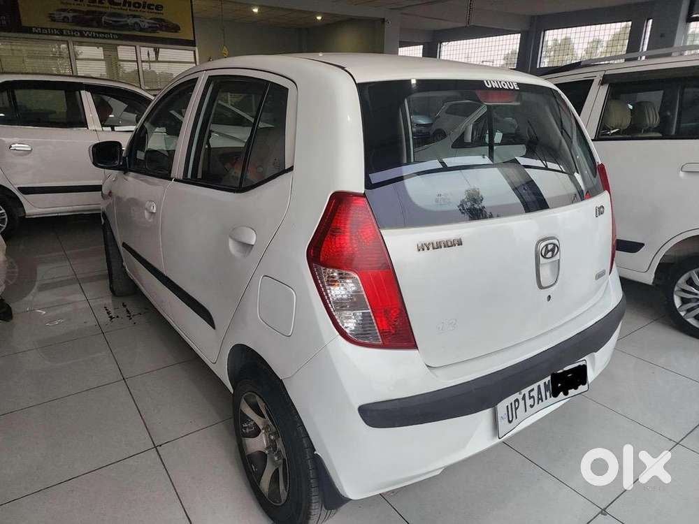 Hyundai Grand I10 2011 Petrol Well Maintained