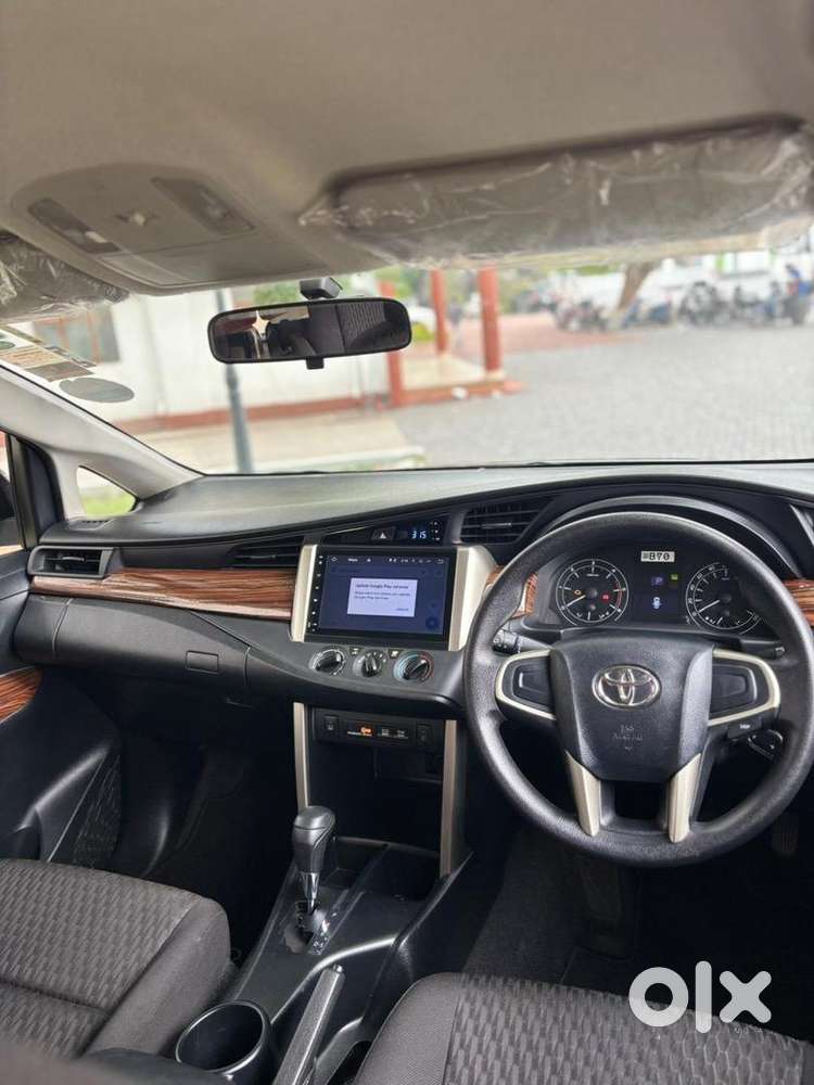 Toyota Innova Crysta 2018 Diesel 96000 Km Driven