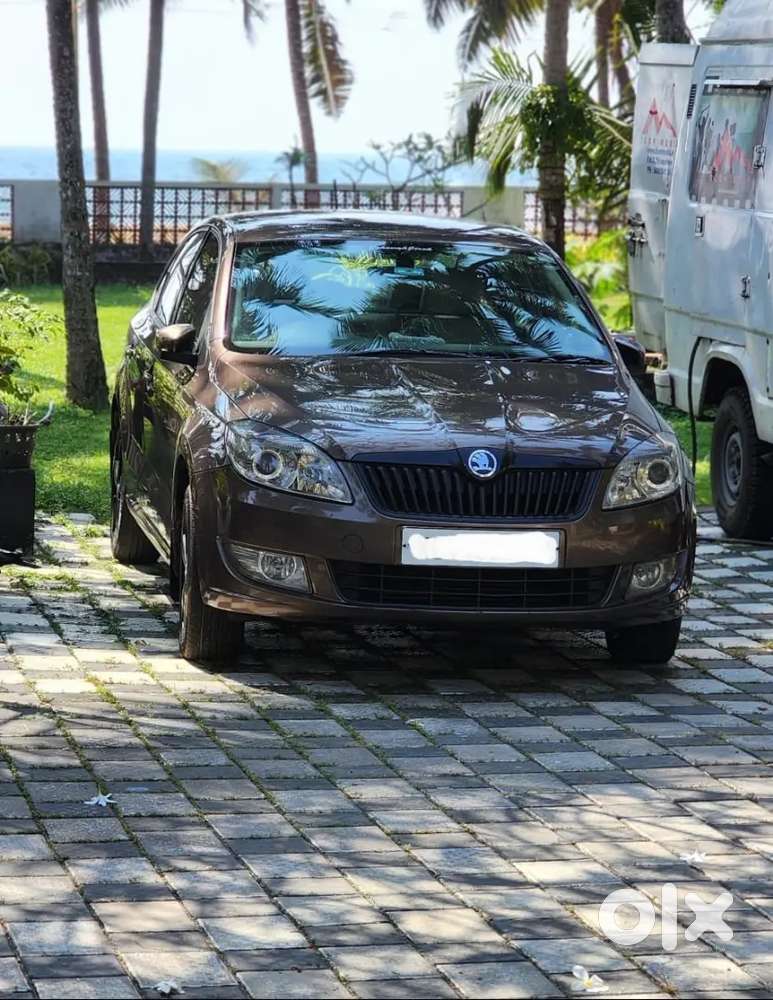 Skoda Rapid Style 2016