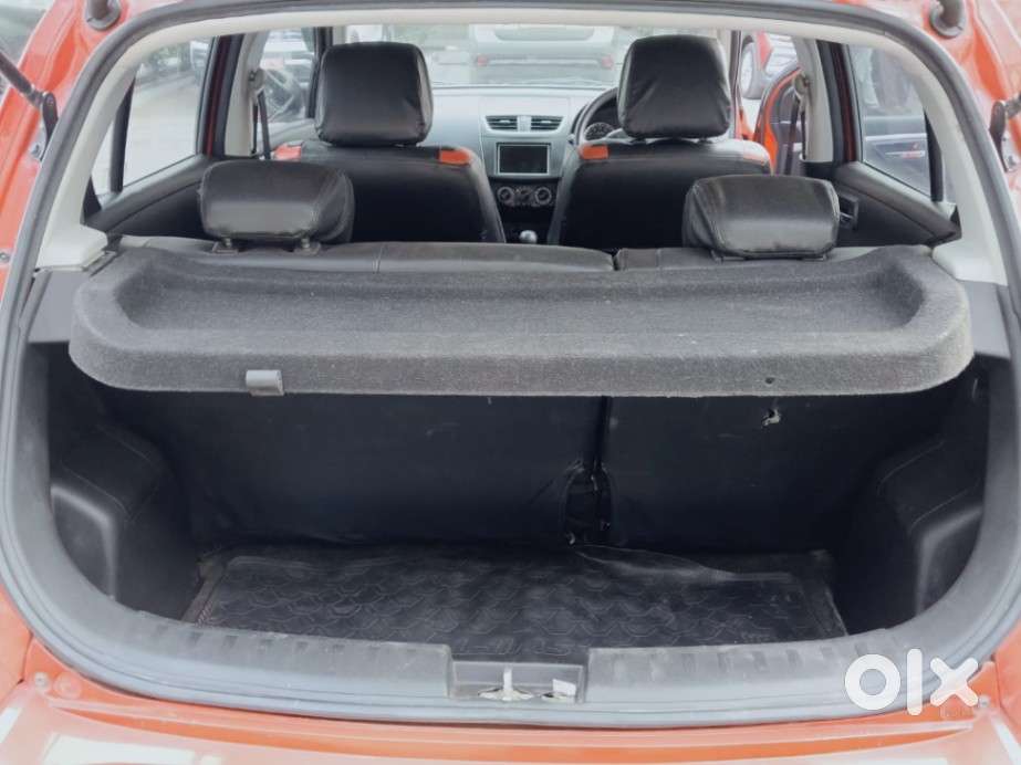Maruti Suzuki Swift Vxi, 2017, Petrol