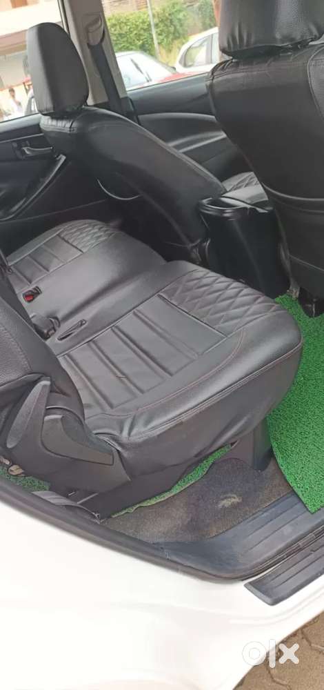 Toyota Innova Crysta [2020-ongoing] 2.7 Gx Mt 7 Str, 2017, Petrol