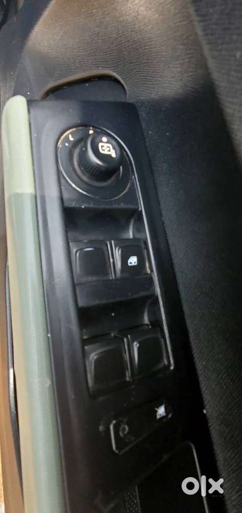 Tata Punch Adventure Amt, 2022, Petrol