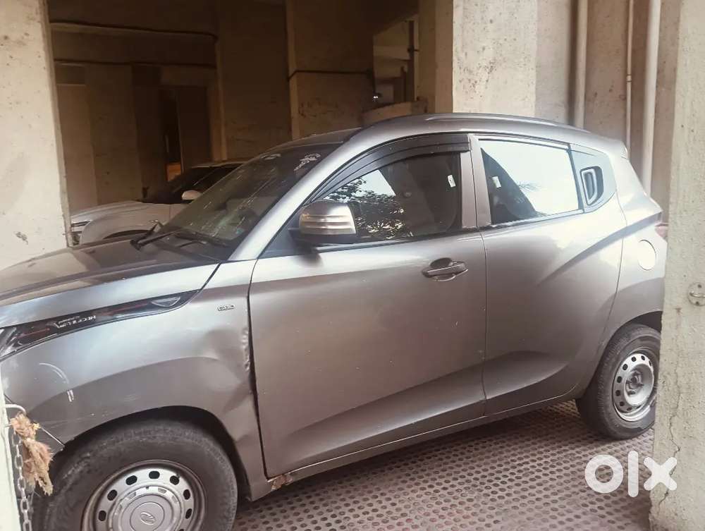 Mahindra Kuv 100 2016 Cng & Hybrids 112778 Km Driven At 2.5 Lakh