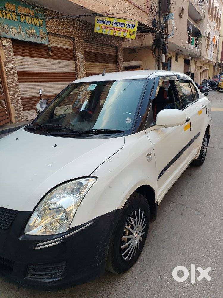 Maruti Suzuki Swift Dzire Tour Ldi, 2015, Diesel