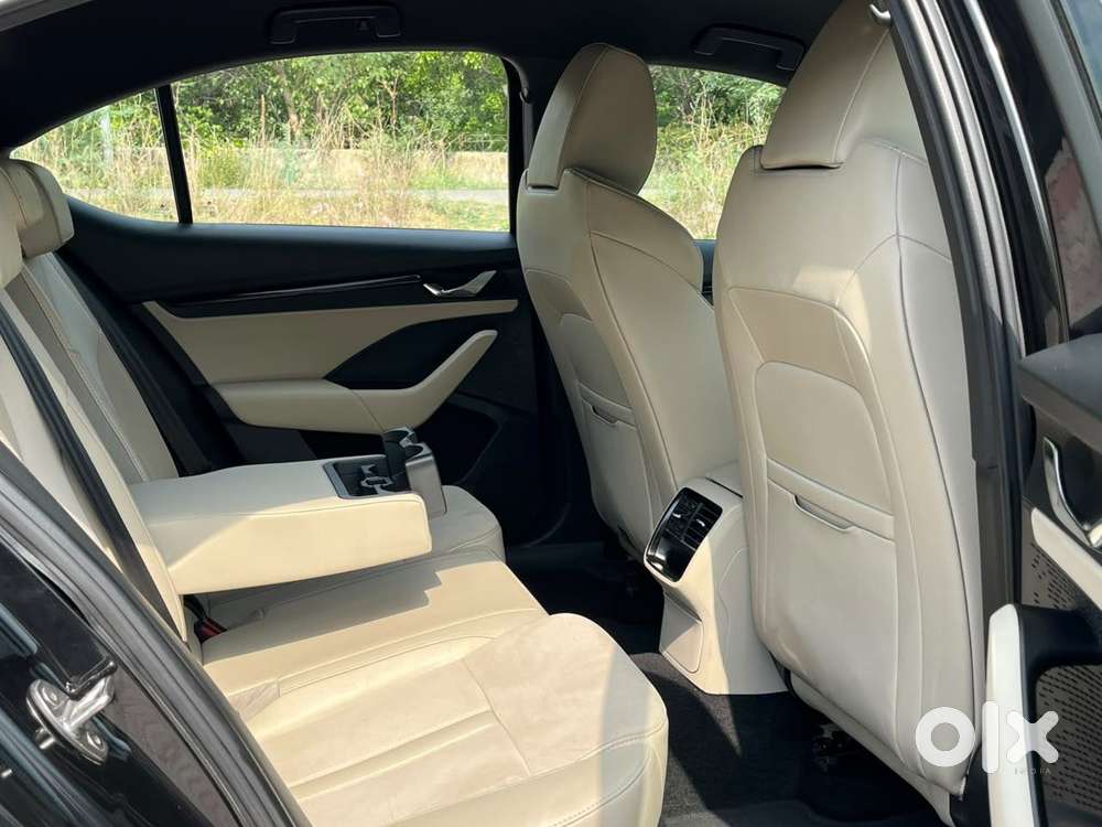 Skoda Octavia 1.8 Tsi At Style, 2021, Petrol
