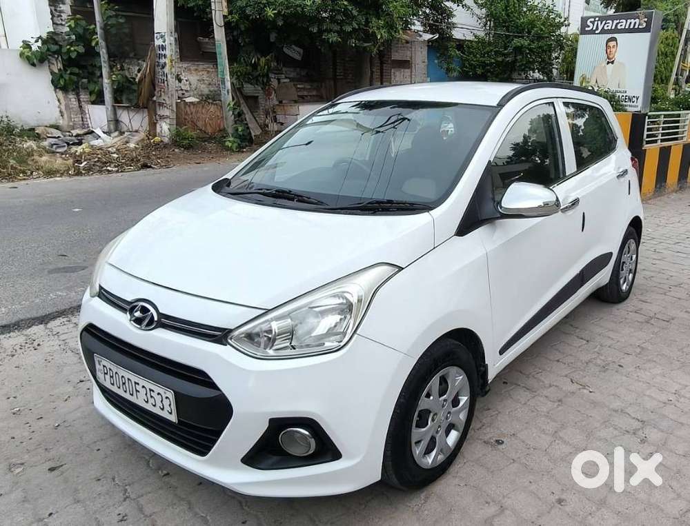 Hyundai Grand I10 Nios Sportz, 2016, Diesel