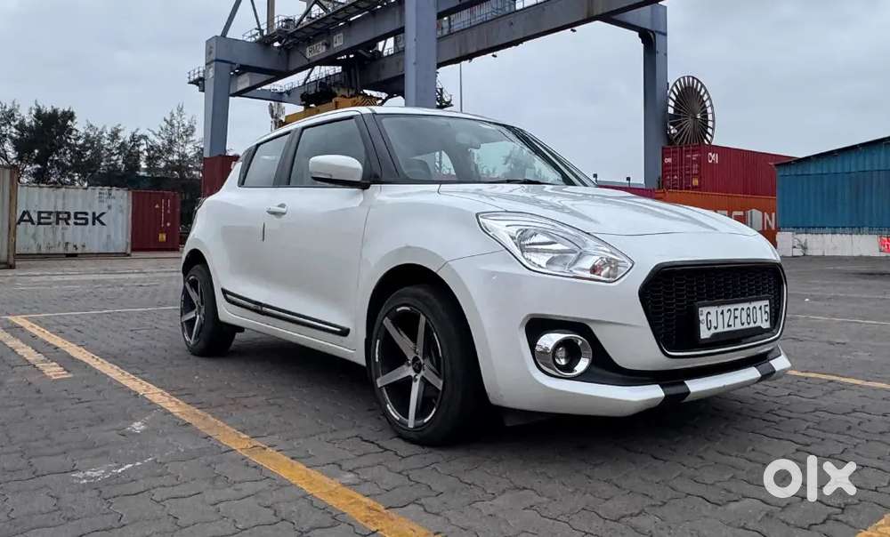 Maruti Suzuki Swift 2023 1st Petrol Manual