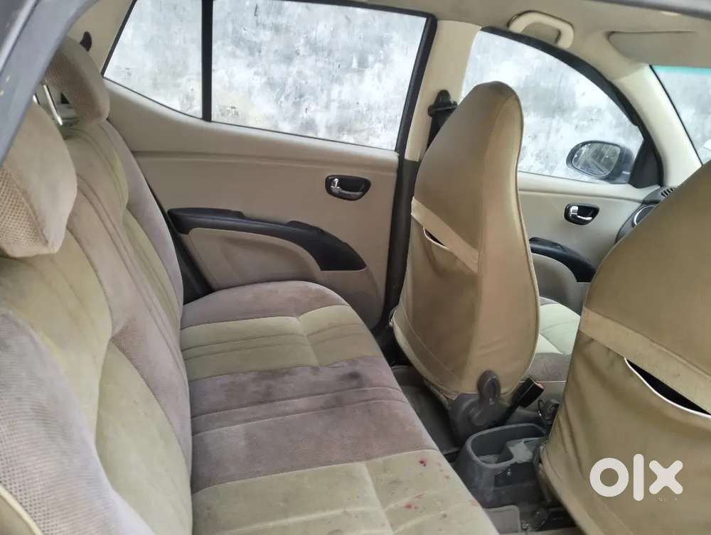 Hyundai I10 2012 Petrol 64000 Km Driven