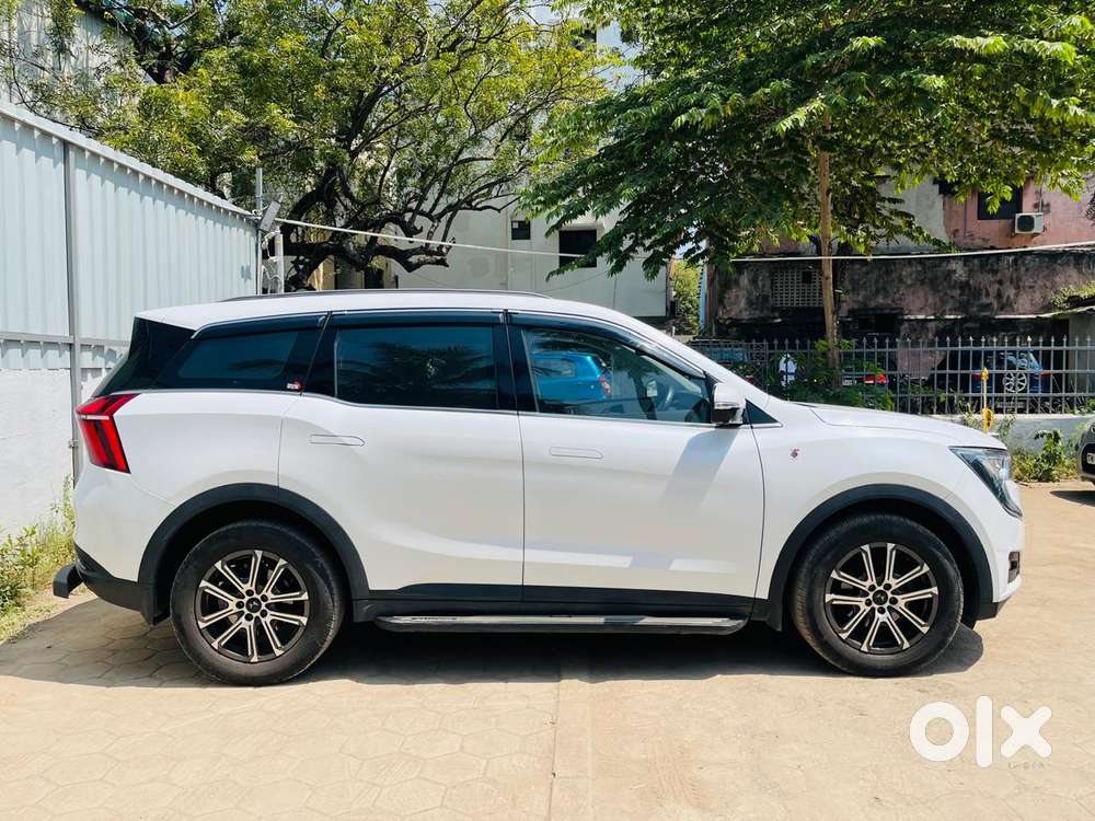 Mahindra Xuv700 2.2 Ax 7 Diesel Mt Luxury Pack Str, 2024, Diesel