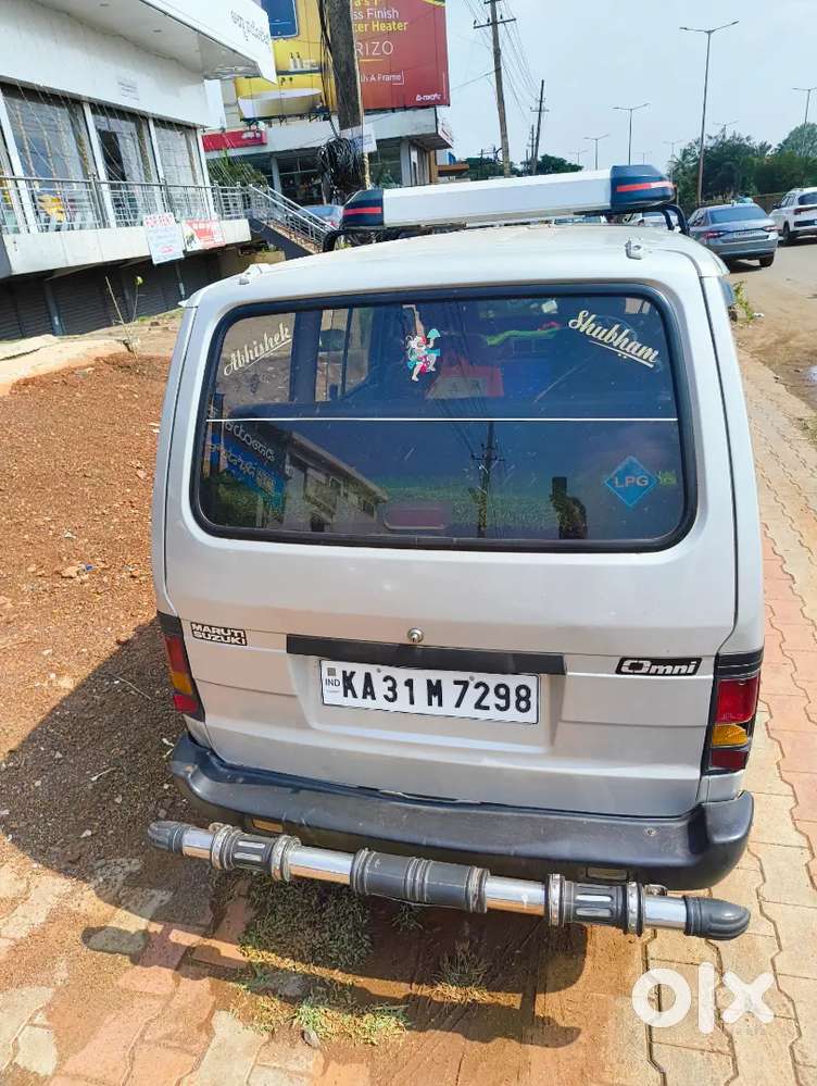 Maruti Suzuki Omni 2012 Car