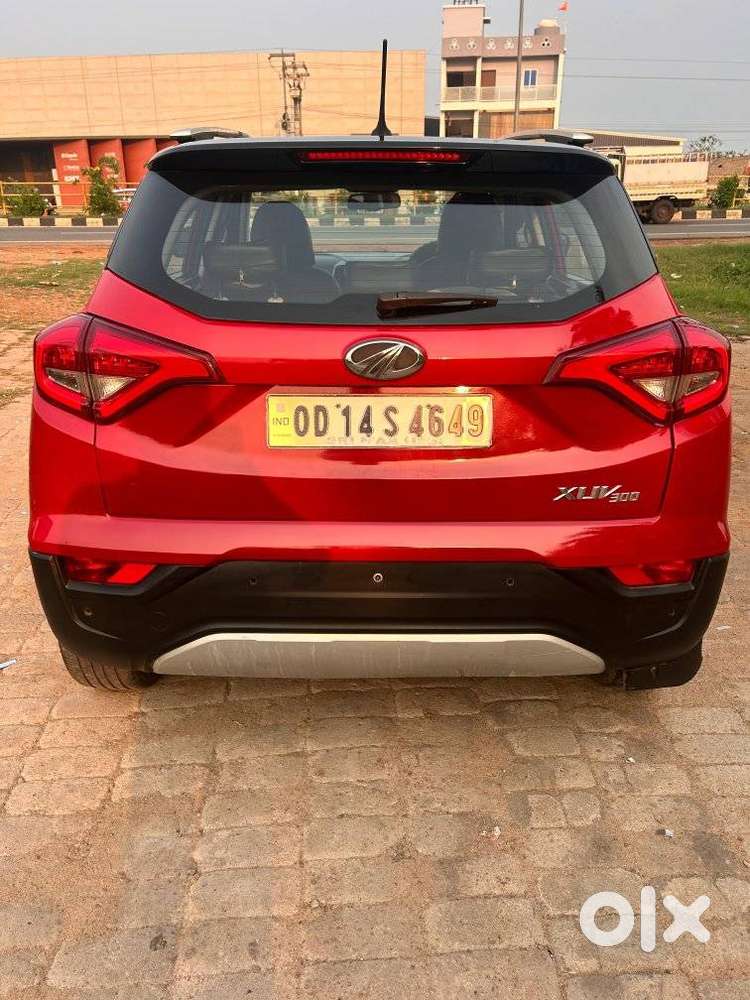 Mahindra Xuv300 W8 1.5 Diesel Dual Tone, 2019, Diesel