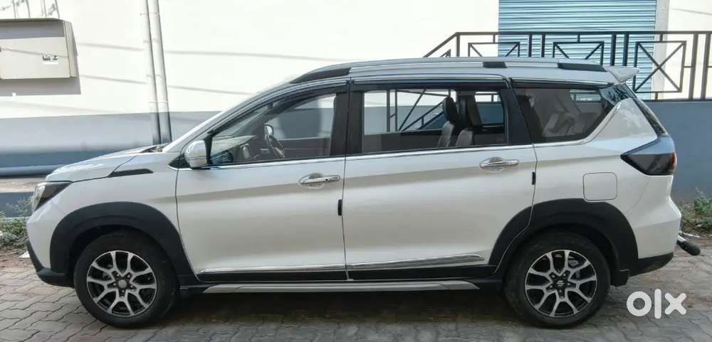 2024 Maruti Suzuki Xl6 Zeta Petrol / Cng