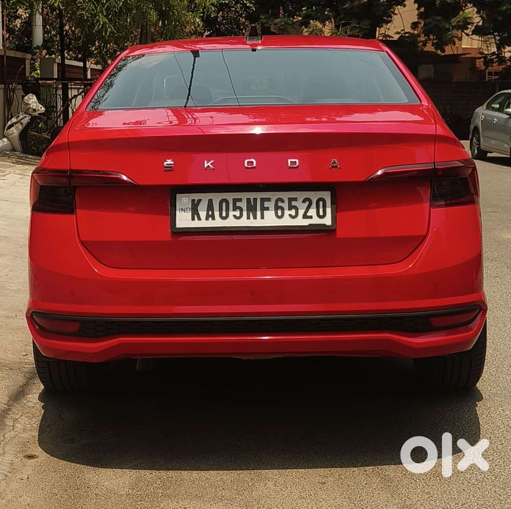 Skoda Slavia 1.0 Ambition Tsi At, 2022, Petrol