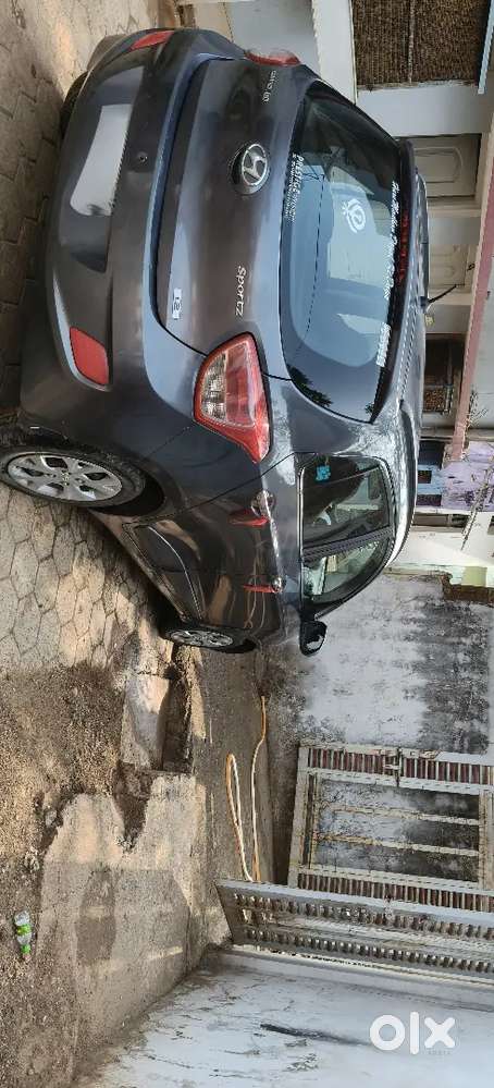 Hyundai Grand I10 2015 Petrol 28000 Km Driven