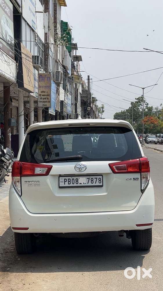 Toyota Innova Crysta [ ] 2.4 Gx At 7 Str, 2021, Diesel