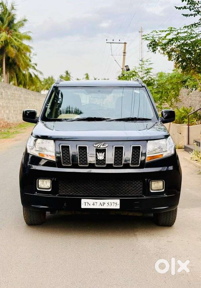 Mahindra Tuv 300 T10, 2018, Diesel