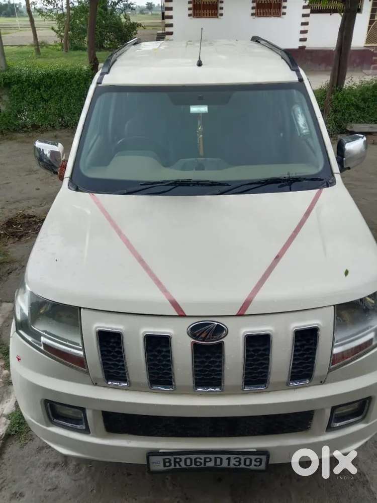 Mahindra Tuv 300 2017 Diesel 2nd