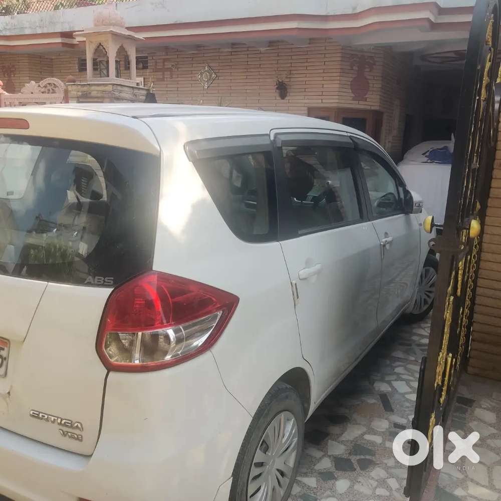 Maruti Suzuki Ertiga  December 2012 Diesel 125000 Km Driven