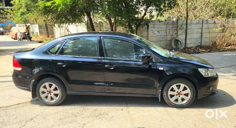 Volkswagen Vento Highline 2012