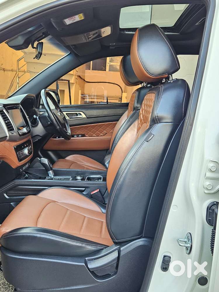 Mahindra Alturas G4 4x4 At, 2022, Diesel