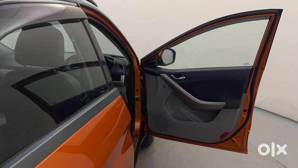 Tata Nexon 1.2 Revotron Xza Plus (o) Dual Tone, 2019, Diesel