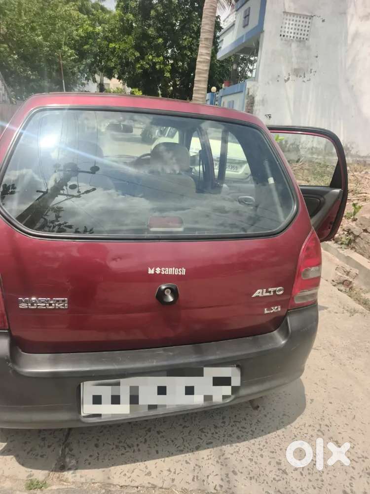 Marthui Suzuki Alto