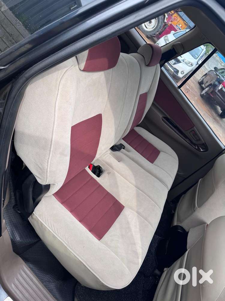 Toyota Innova 2.5 Gx 8 Seater Limited Edition, 2016, Diesel