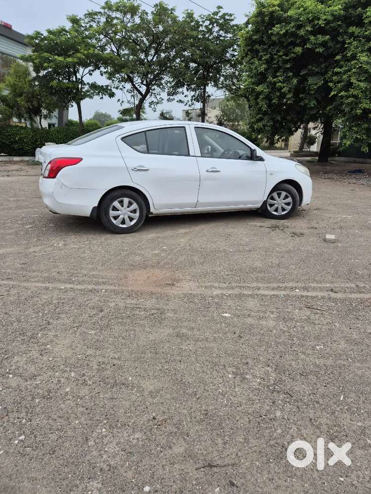 Nissan Sunny 2012 Diesel