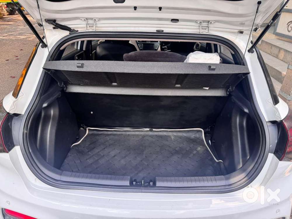 Hyundai I20 2020 Petrol Well Maintained Fully Loaded