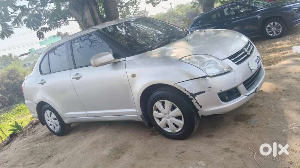 Maruti Suzuki Dzire 2011 Petrol 80600