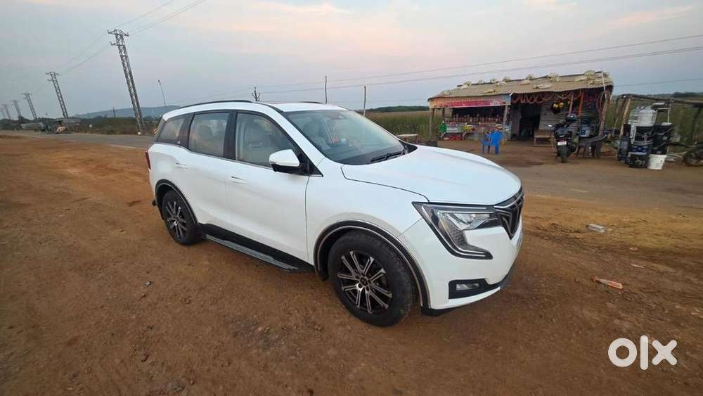 Mahindra Xuv700 2022 Petrol 39000 Km Driven