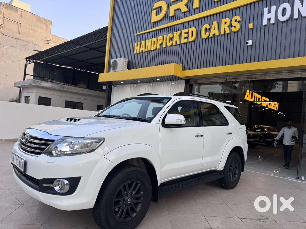 Toyota Fortuner 3.0 4x2 Automatic, 2016, Diesel