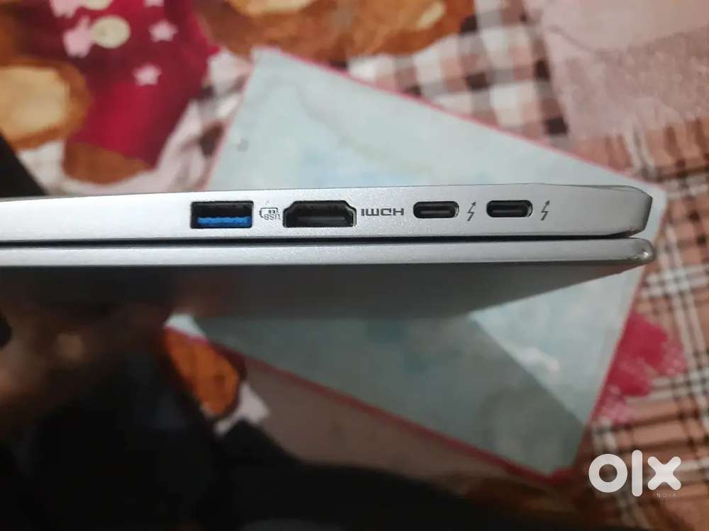 Acer aspire Swift 3 i5 12th generation Intel evo