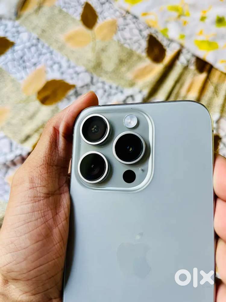 15 Pro 256 GB,  Battery Health-100%, Cycle Count-25