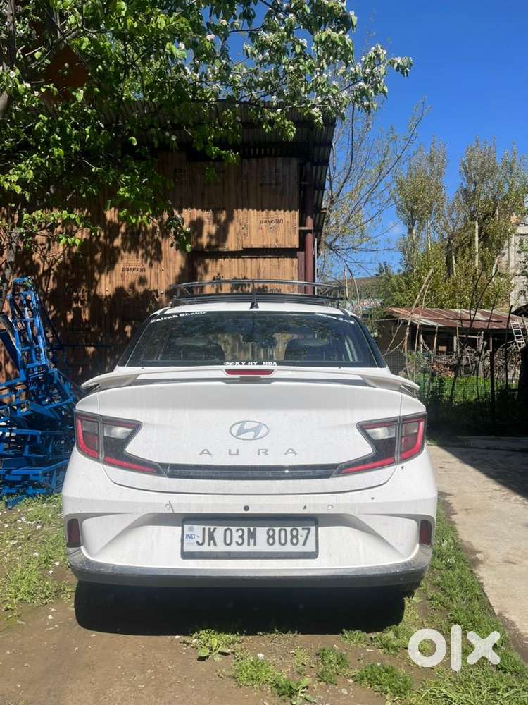 Hyundai Aura 2023 Petrol 31081 Km Driven