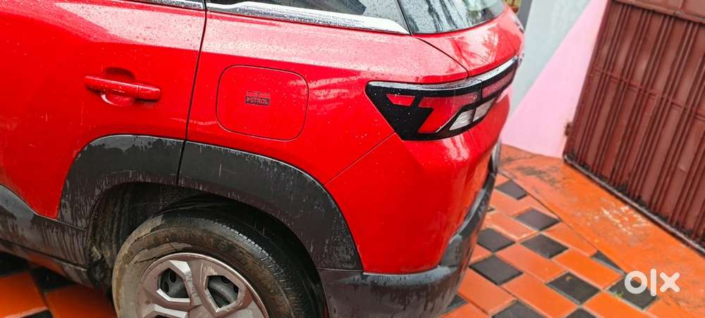 Maruti Suzuki Brezza Vxi At, 2022, Petrol