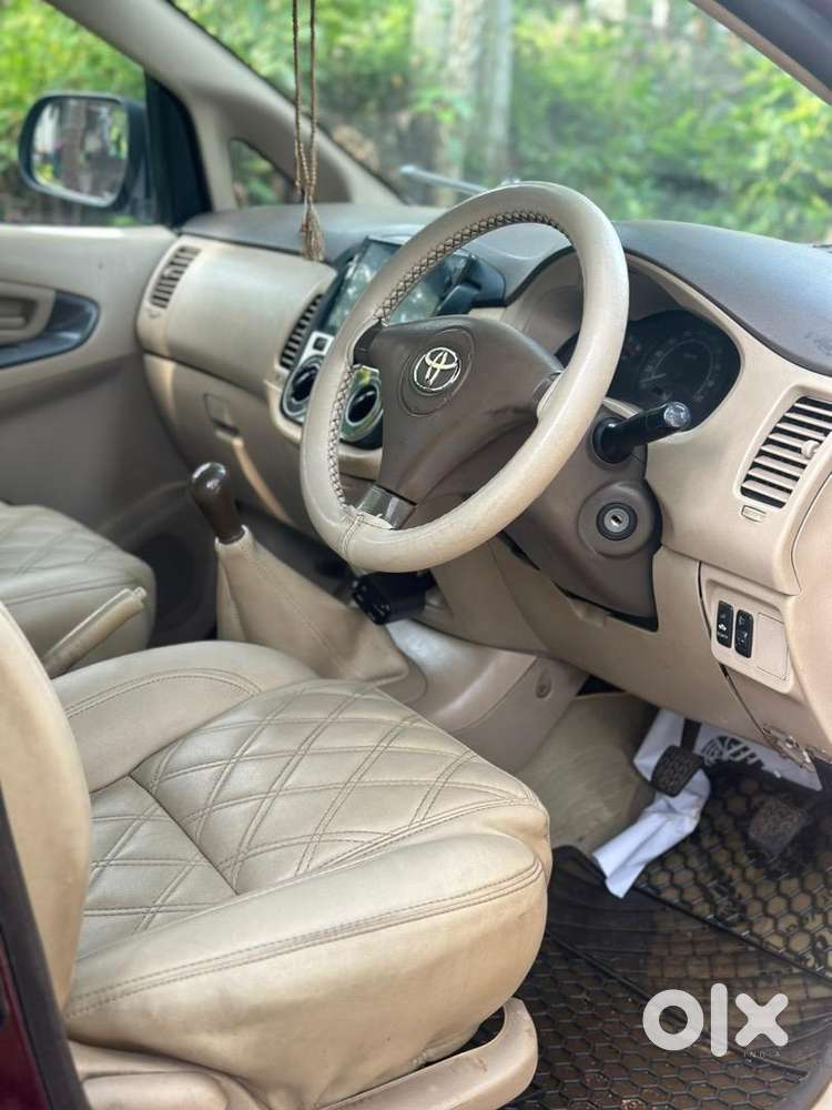 Toyota Innova 2007