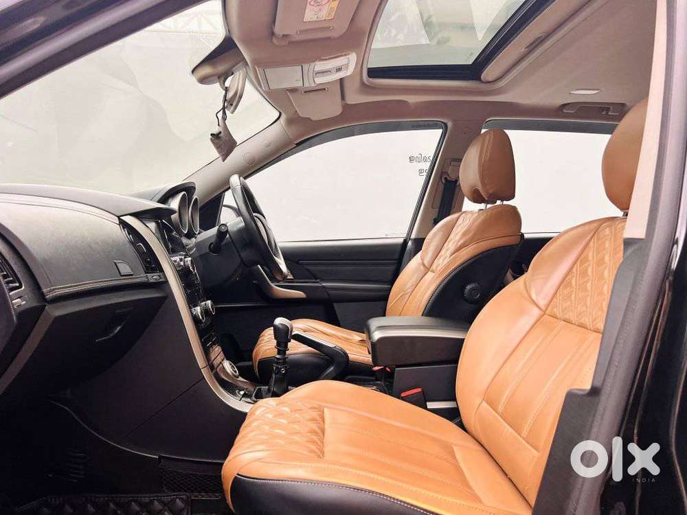 Mahindra Xuv500 W11 Option, 2020, Diesel