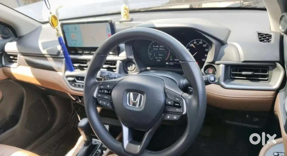 Honda Elevate 2024 Petrol Well Maintained