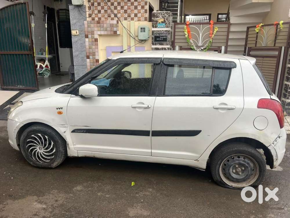 Maruti Suzuki Swift 2008 Petrol 86000 Km Driven