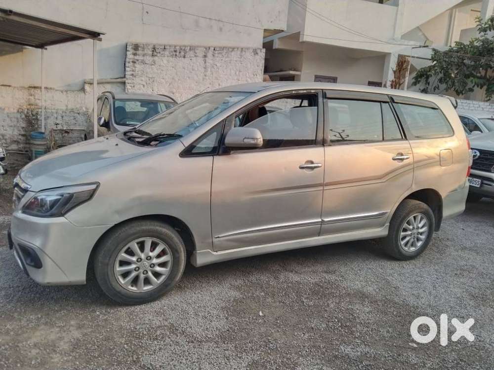 Toyota Innova 2.5 V 7 Str, 2014, Diesel