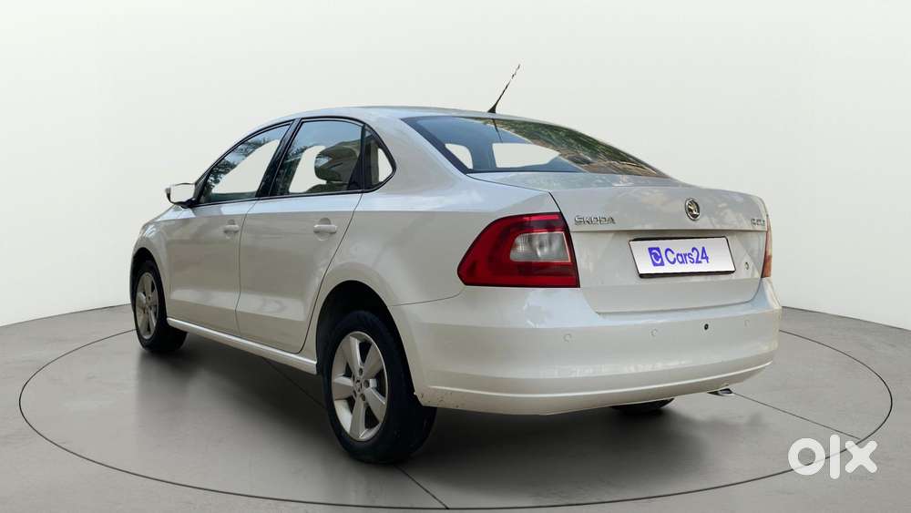 Skoda Rapid 1.5 Tdi Ambition, 2015, Diesel