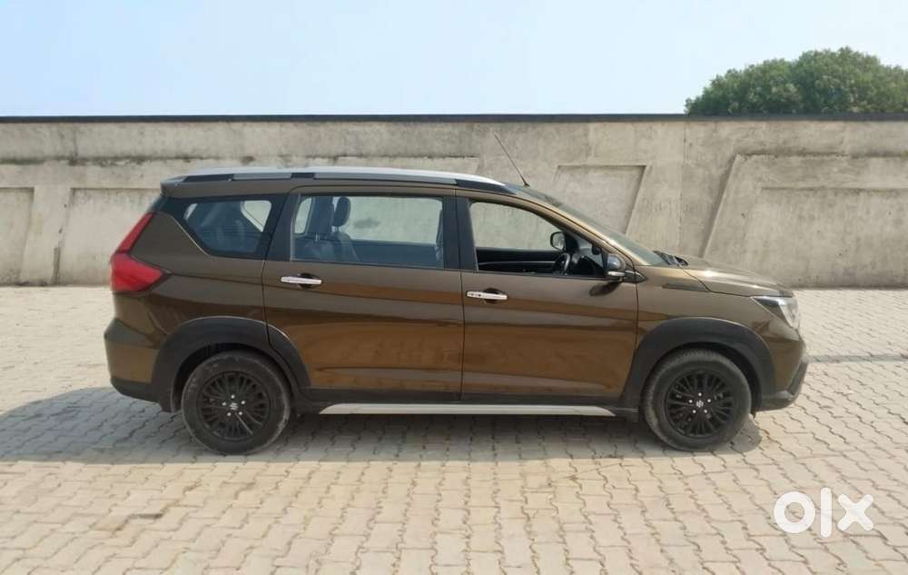 Maruti Suzuki Xl6 1.5 Alpha At, 2019, Petrol