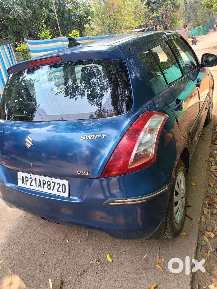Maruti Suzuki Swift 2012